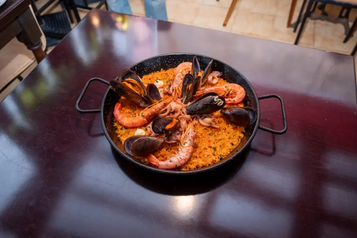 Temporada turística en Barcelona: cómo preparar el Instagram de tu restaurante para el verano